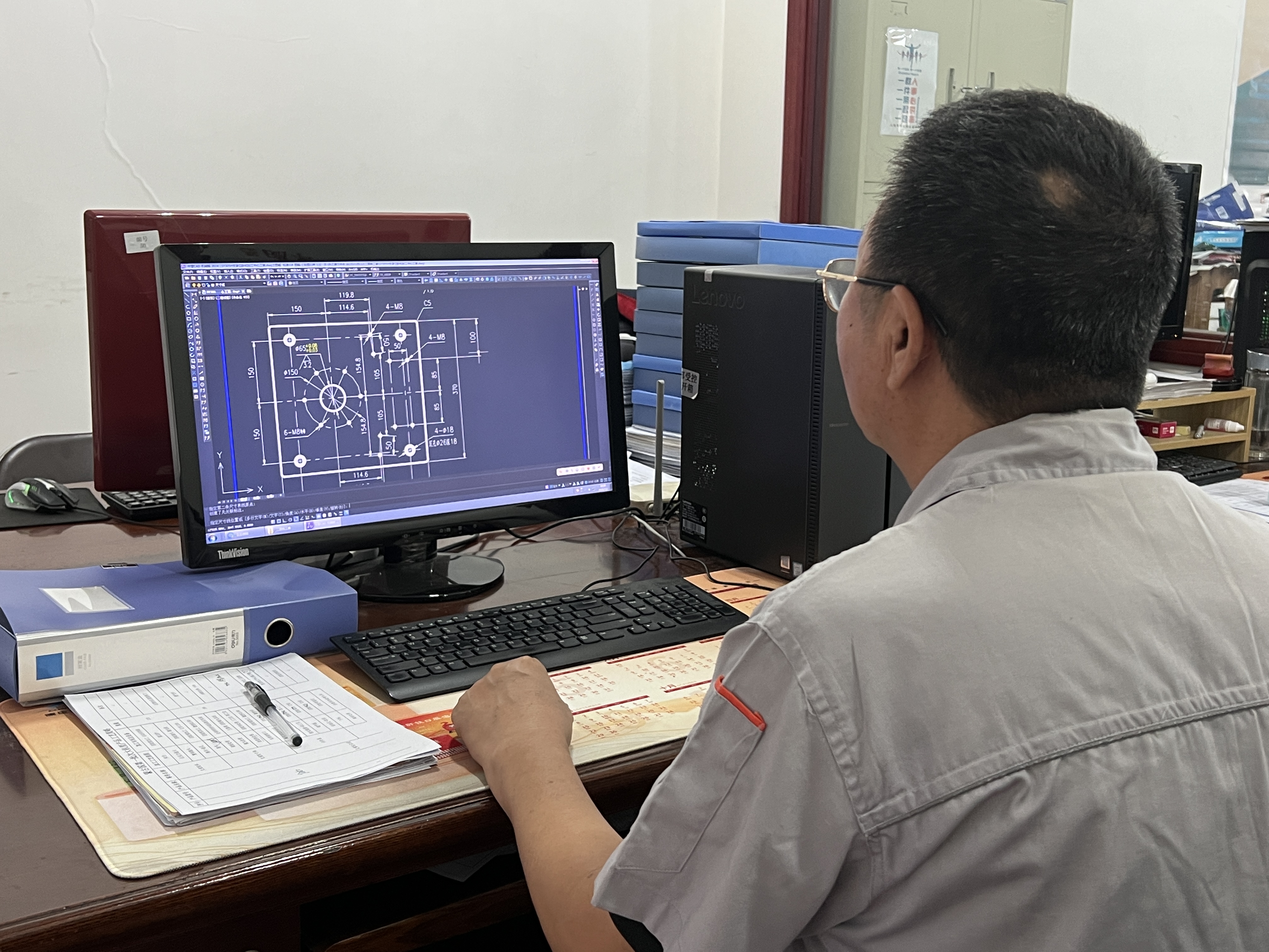 大連升隆集團技術(shù)工程師應(yīng)用中望機械CAD繪圖