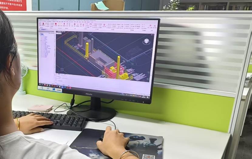 廣化設計設計師使用中望CAD繪圖